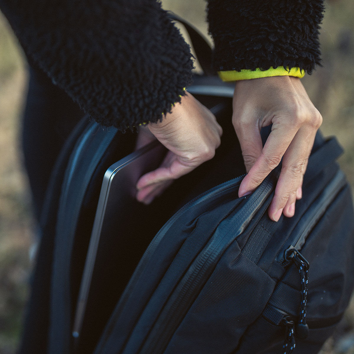 #color_black